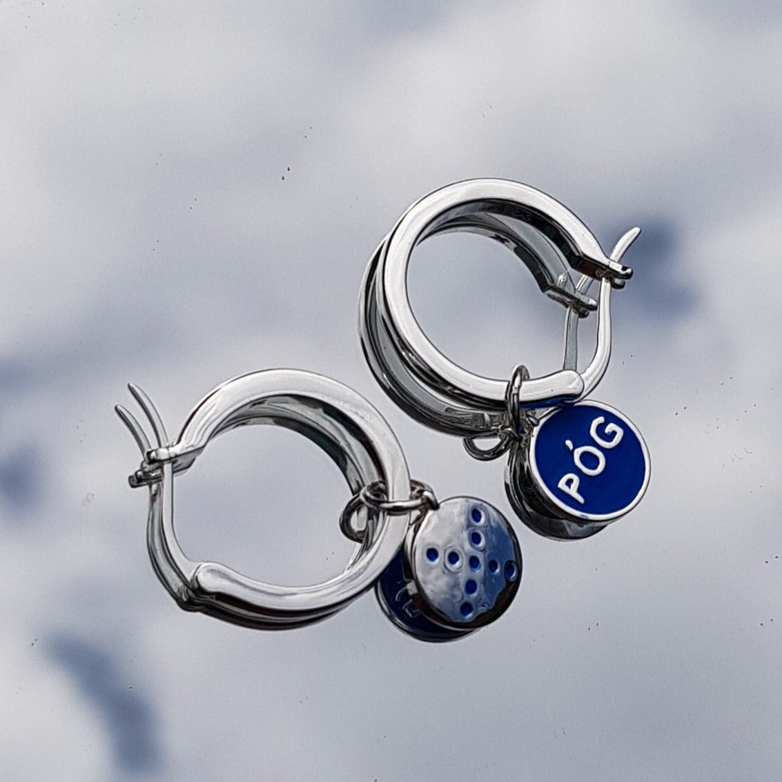 PÓG hoop & charm