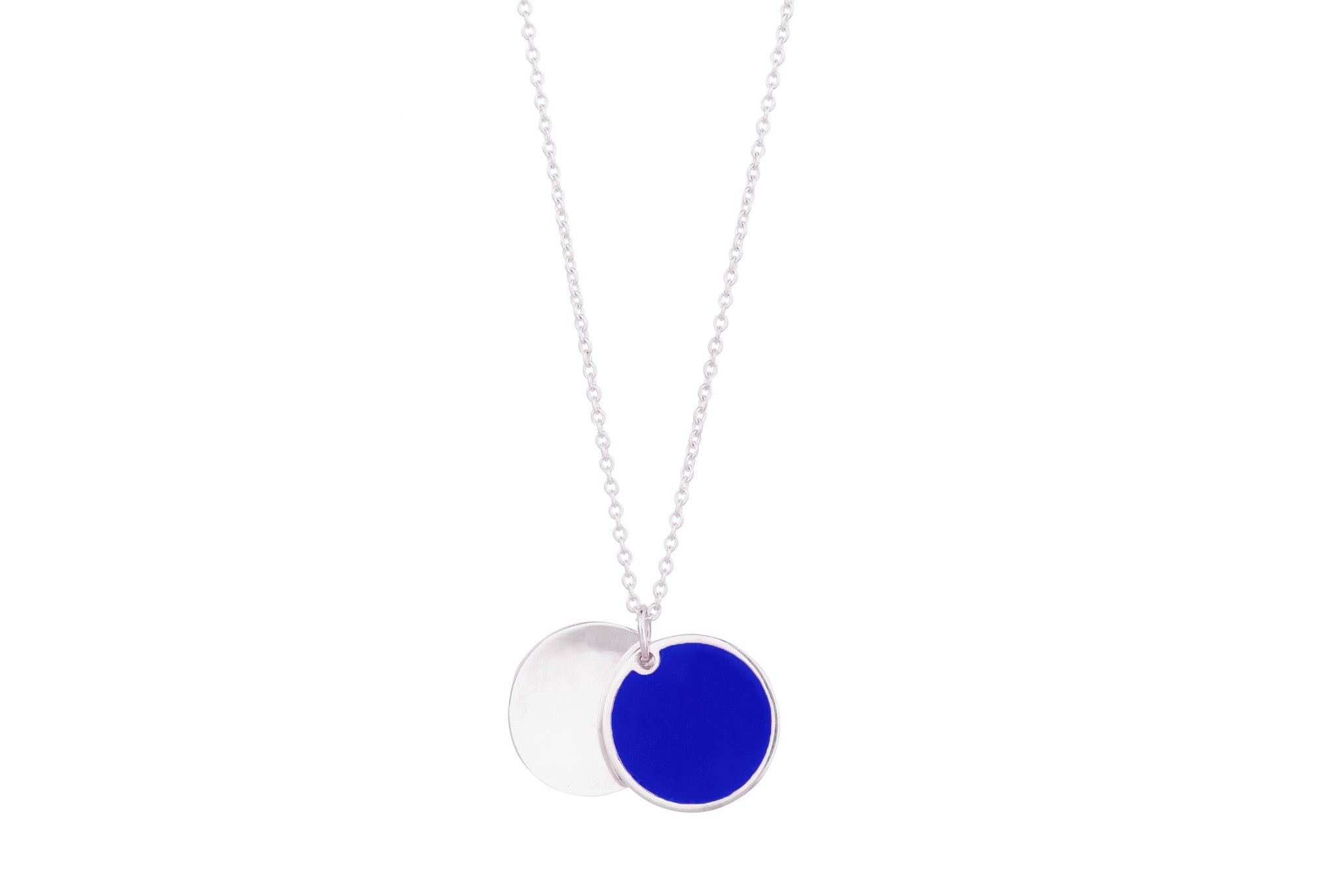 fidget locket_with hidden kiss_silver blue_frontview