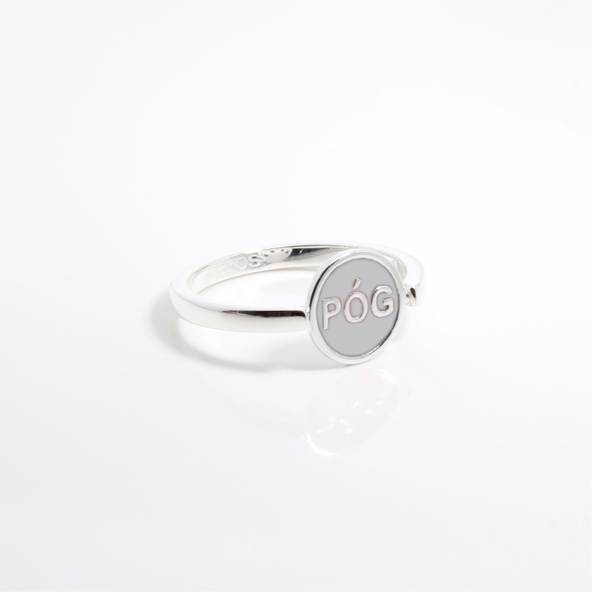 spinning-ring-grey-gold-front-view