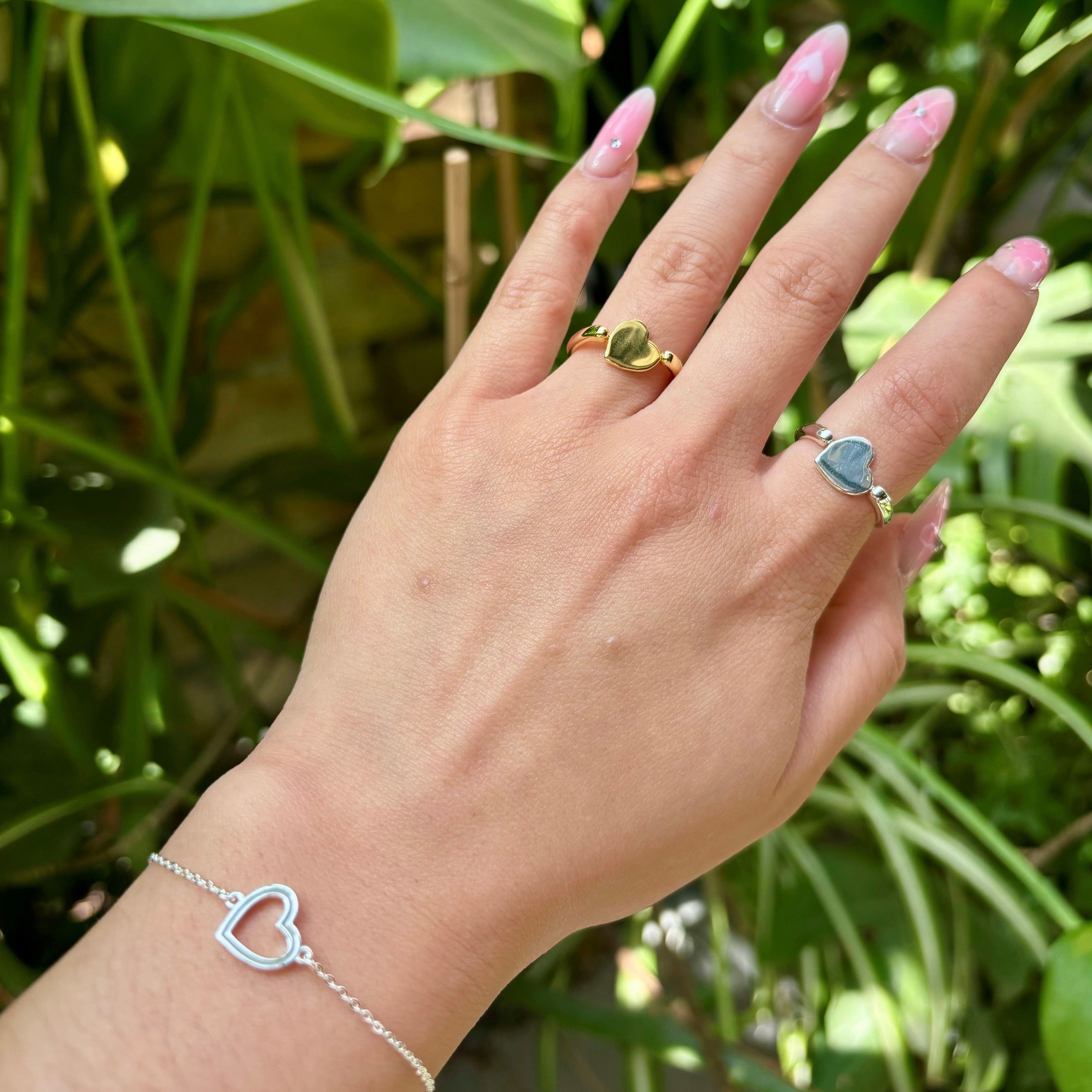 póg jewellery_gold and silver fidget rings _on hand