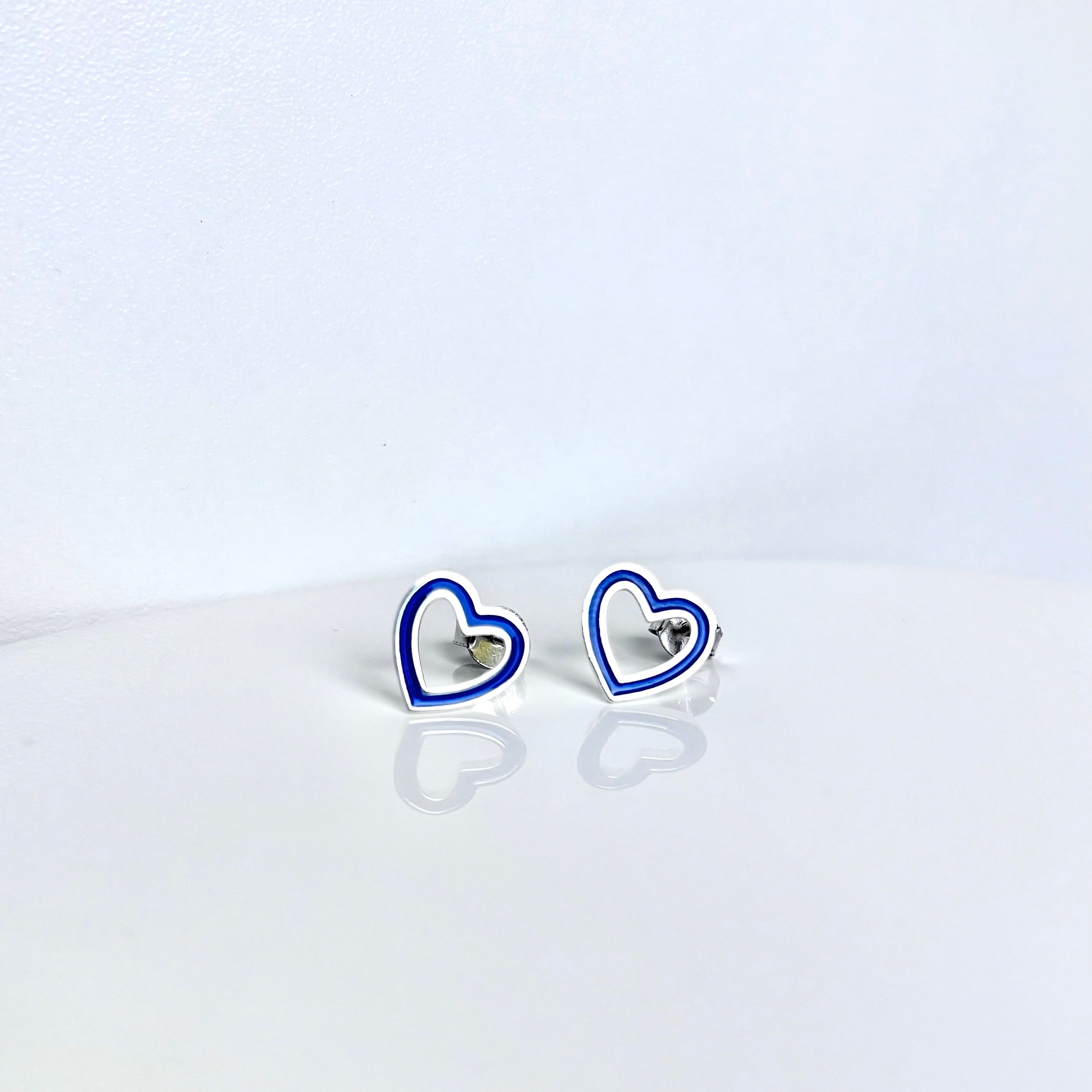 open-heart-studs-blue-silver-front-view