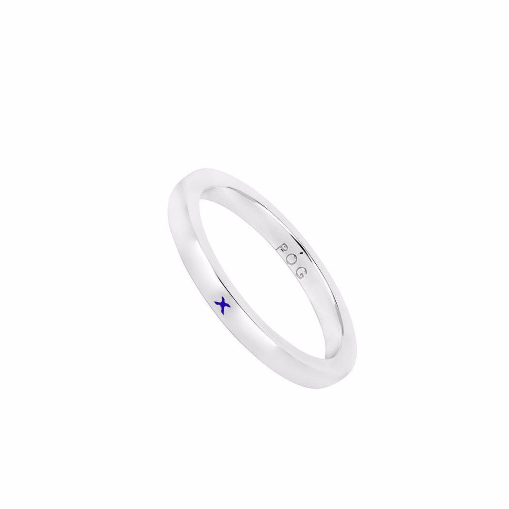 band-stacking ring-with kiss-silver blue