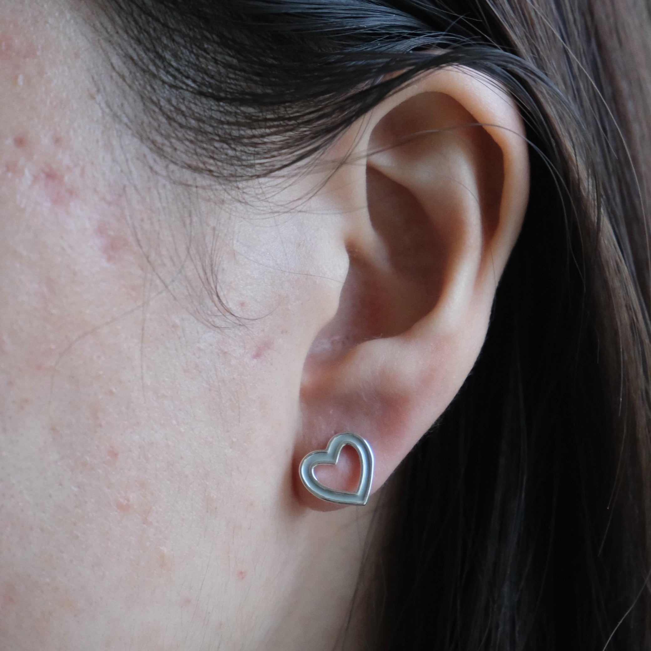Open Heart Studs