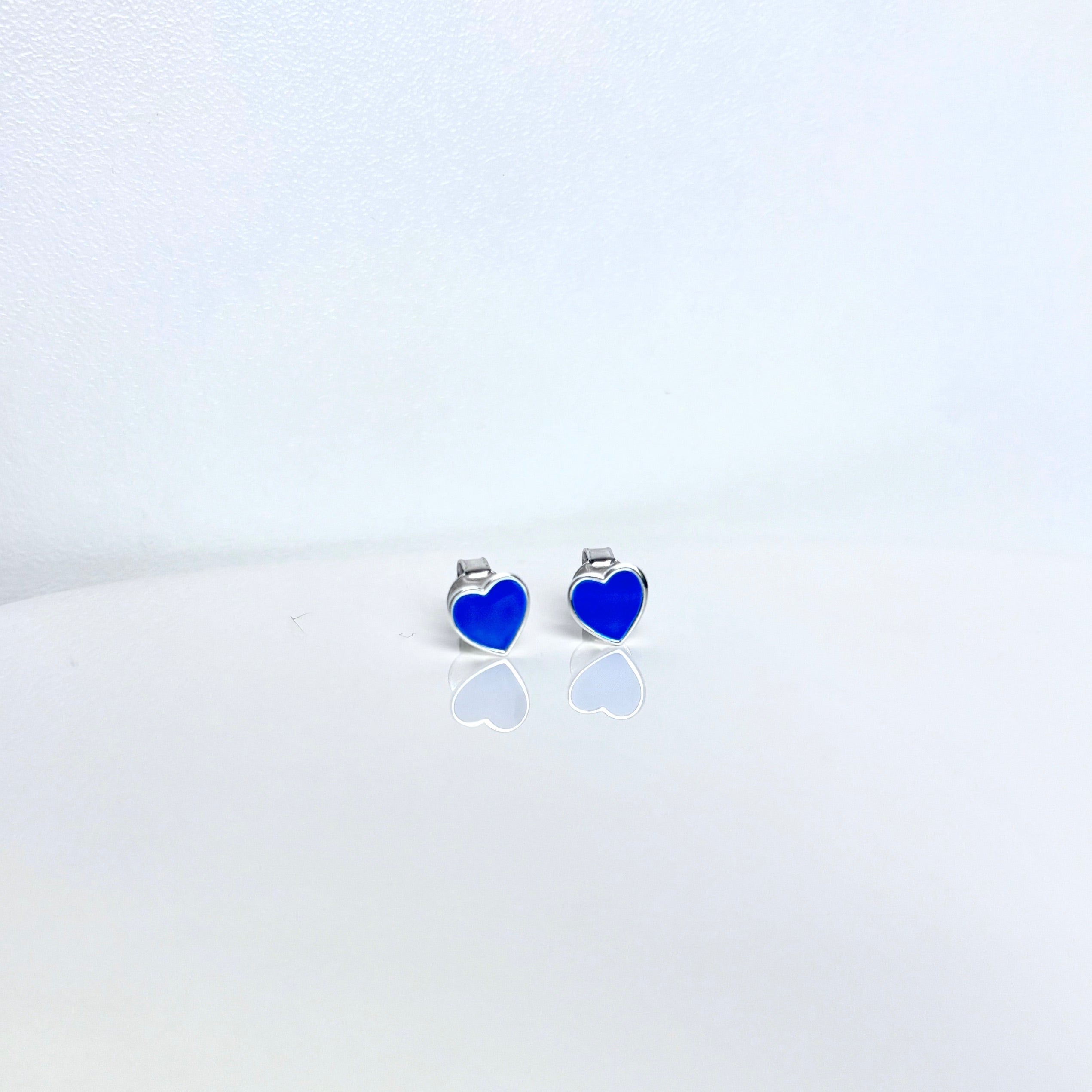 Heart Studs