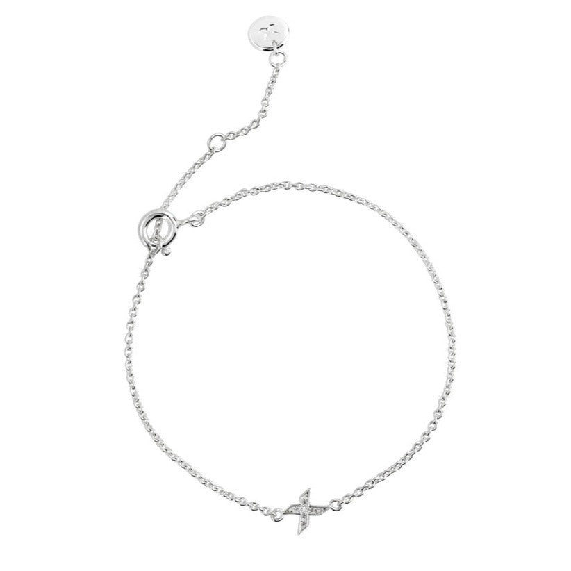 shine-kiss-bracelet-silver-front-view