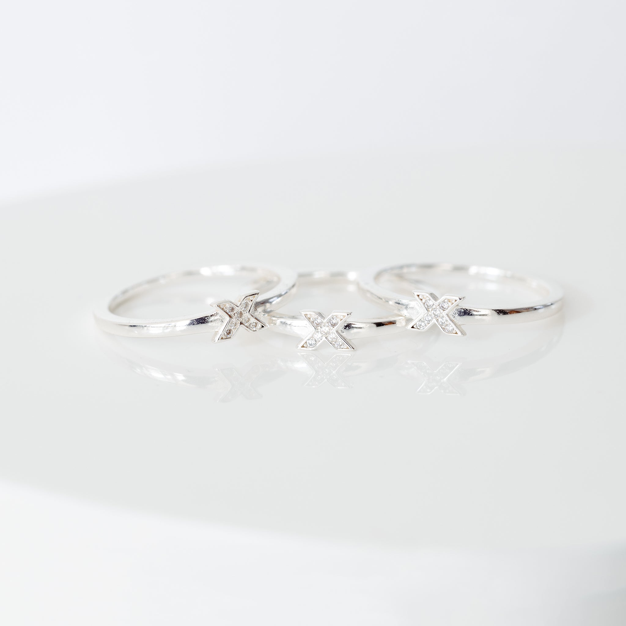 Stacking Ring with a little X (Shine)